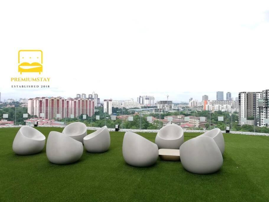 H2O Retreat Studio Home 5Min To Lrt By Premium Stay Petaling Jaya Exterior photo