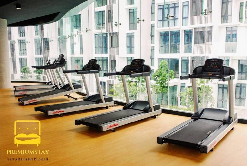 H2O Retreat Studio Home 5Min To Lrt By Premium Stay Petaling Jaya Exterior photo