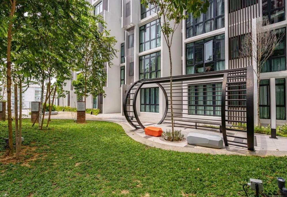 H2O Retreat Studio Home 5Min To Lrt By Premium Stay Petaling Jaya Exterior photo